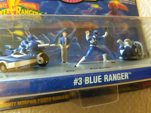 Vintage 1994 Micro Machines Mighty Morphin Power Rangers Set #3 BLUE RANGER NEW - Picture 2 of 5