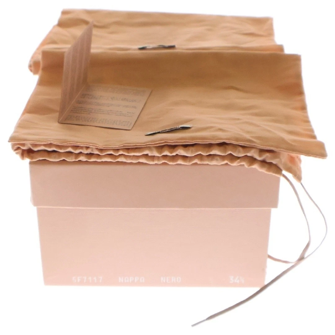 Mocassini con borchie Miumiu Miu scarpe eleganti in pelle 34 1 2 neri donna usati d576b192