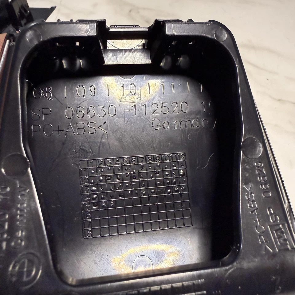 2016-2018 BMW 330E F30 DECK PRATELEIRA PACOTE BANDEJA ASSENTO CRIANÇA ÂNCORA GANCHO TAMPA FABRICANTE DE EQUIPAMENTO ORIGINAL - Imagem 3 de 4