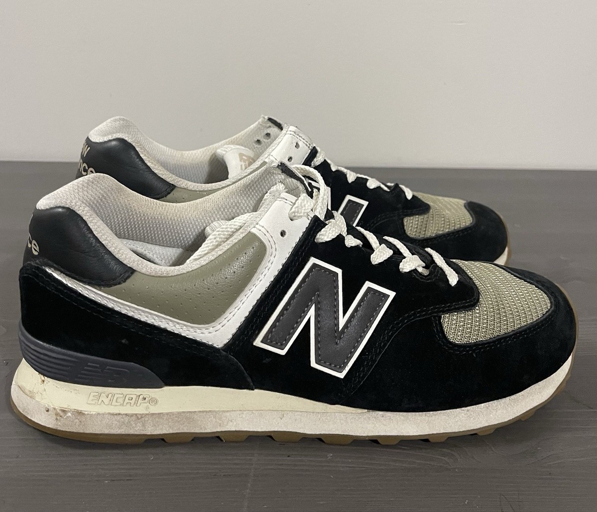 New Balance Men\'s Black, Gray & Tan Athletic Sneakers New Balance Men main image 4
