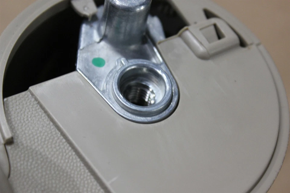 03-05 Cadillac CTS Center Console Armrest Lid 25764286 Neutral Tan OEM Factory - Image 4 of 4