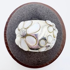 Mother of Pearl Flower Design Tapered Band Sterling Silver 925 Ring Size 6.75