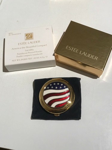 Estee Lauder AMERICA THE BEAUTIFUL POWDER COMPACT ~BRAND NEW~MINT CONDITION - Picture 2 of 3
