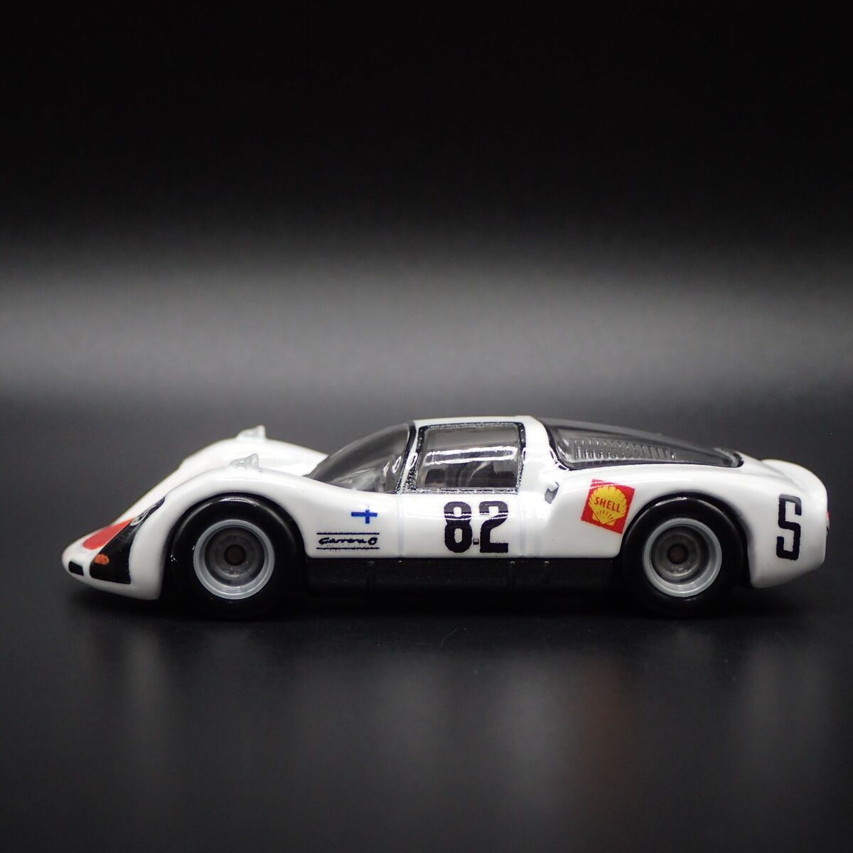 1966 PORSCHE 906 CARRERA 6 RACE CAR SHELL 1:64 SCALE DIORAMA