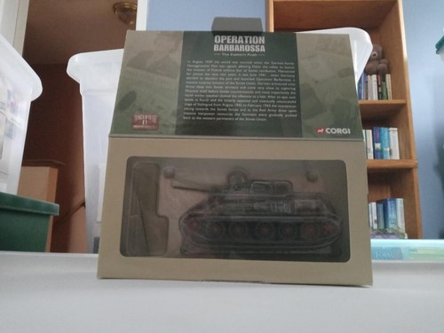 Corgi #CC51602 Soviet T-34/76 Medium Tank-112th Tank Brig,Operation Barbarossa - Picture 3 of 18