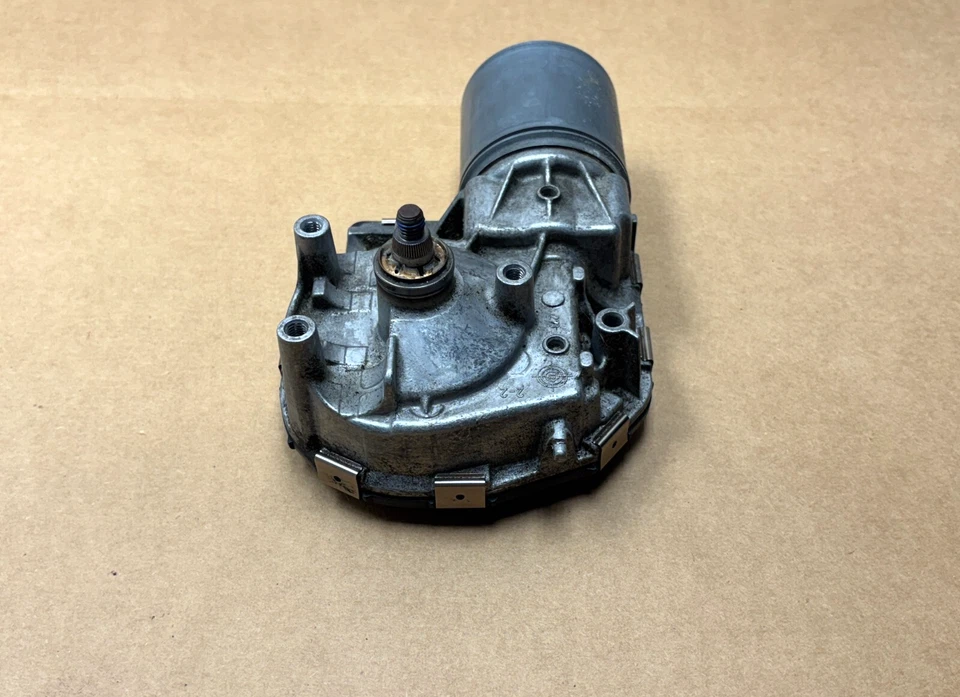 11 12 13 14 Porsche Cayenne Front Windshield Wiper Motor PO34 OEM Foto 3 de 4