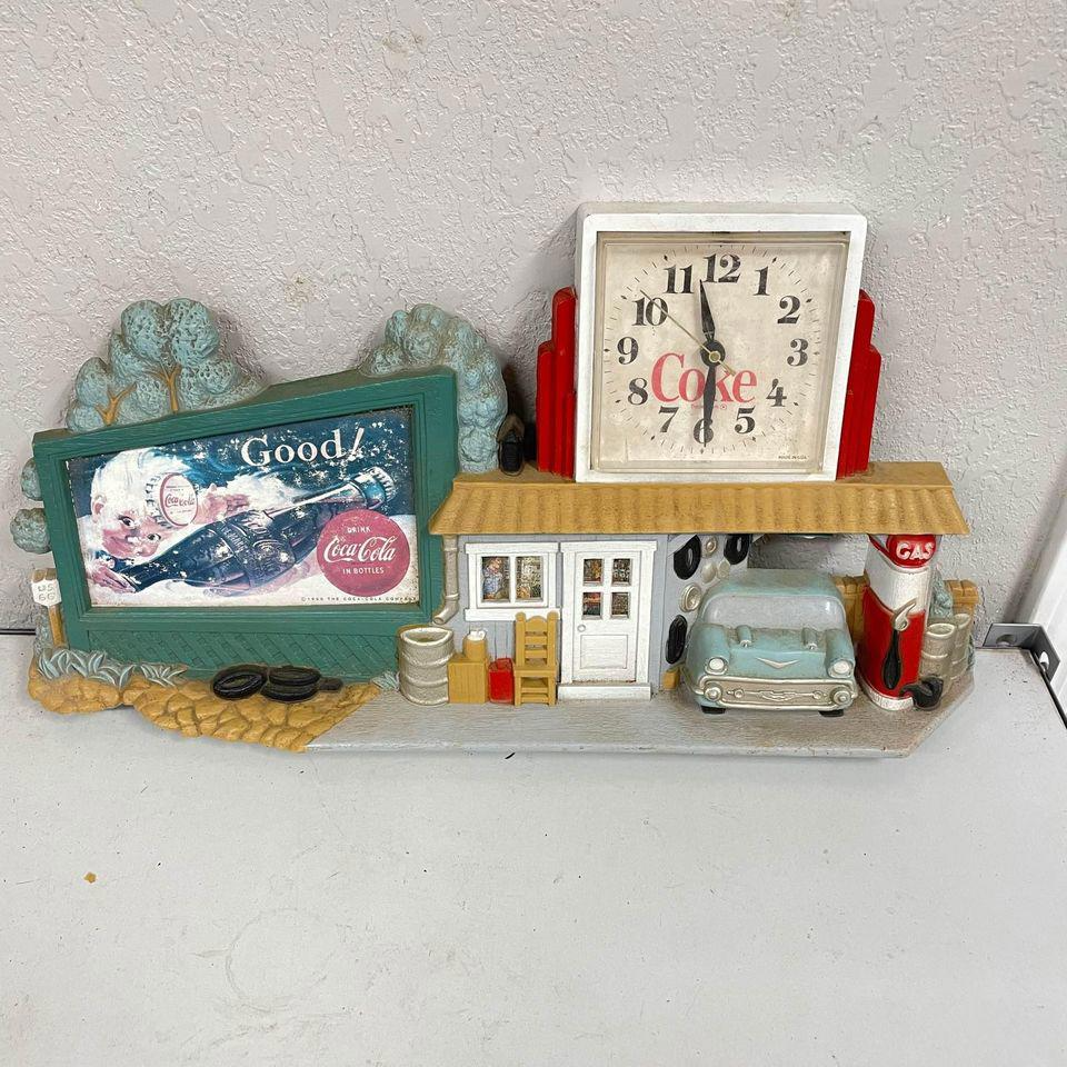 VTG 1990 COCA COLA CLOCK Route 66 Gas Station COKE Wall
