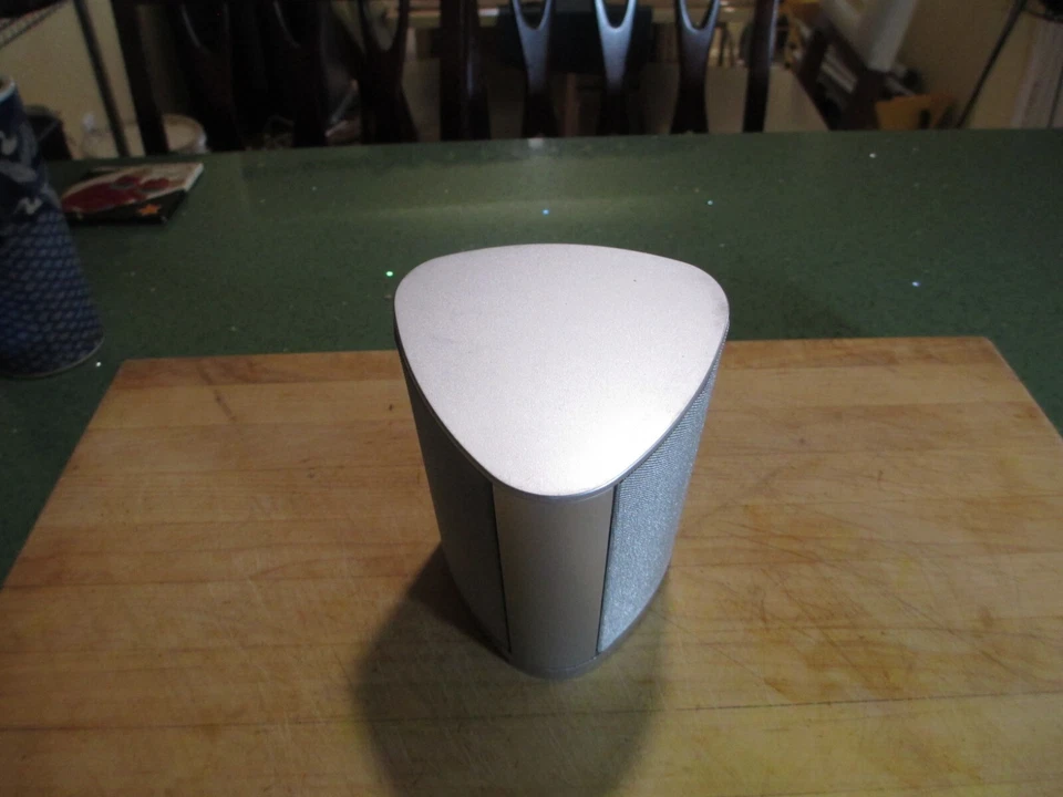 Altavoces Harman Kardon Surround Satellite 1x CEN-TS8 probados Foto 4 de 4