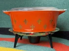 Vintage Rare Pyrex 475 Fleur De Lis Casserole Dish w/ Cradle Orangey Red