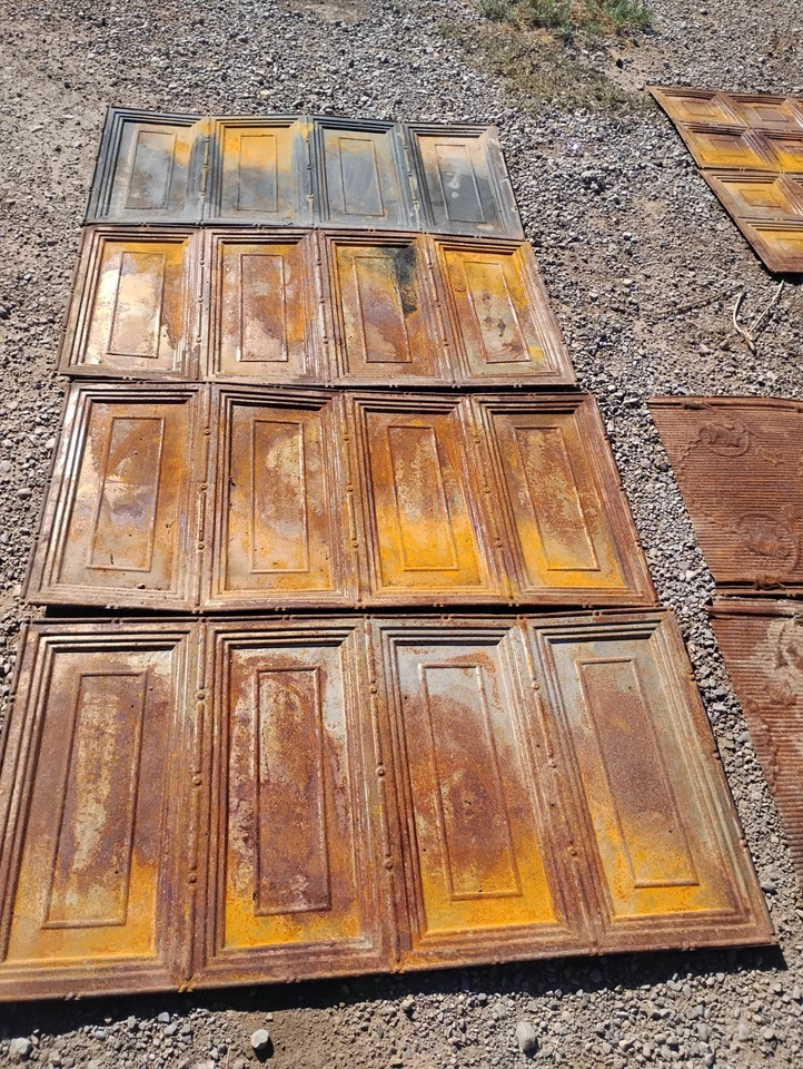 Lot Of ANTIQUE METAL TIN CEILING TILE SALVAGED VINTAGE 4ftby 2ft Sections - Image 3 of 4