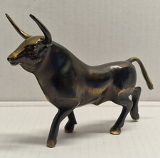 Bronze/Brass Bull Ornament/sculpture  10.7cm High x Approx. 19cm Heavy In Weight