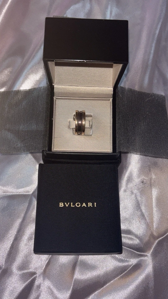 Anillo Bvlgari oro amarillo 18k Foto 2 de 4