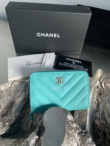 chanel chevron card holder