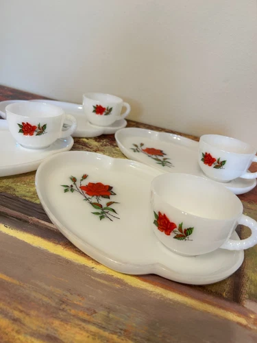 Vintage  Federal Glass Milk glass Red Rose Snack Plates and Cups. 8 Piece Set