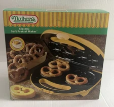 Nathan’s Famous Electric Soft Pretzel Maker Nostalgia Brands *New* 2012