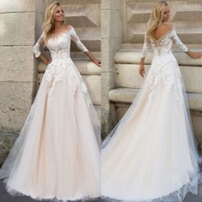 Luxury A-Line Wedding Dresses Scoop Neck Long Sleeved Lace Applique Bridal Gowns