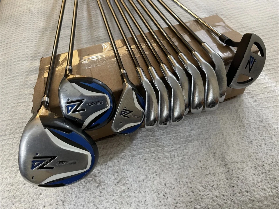 Zevo Z4 Mid Weight Low Kick Point High Launch RH 11 Golf Club Set + Bag - Image 3 of 4