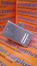 HONEYWELL DUCT SENSOR C7031B2005 PT 1000 OUTPUT -40-300F NEW QUANTITY!!