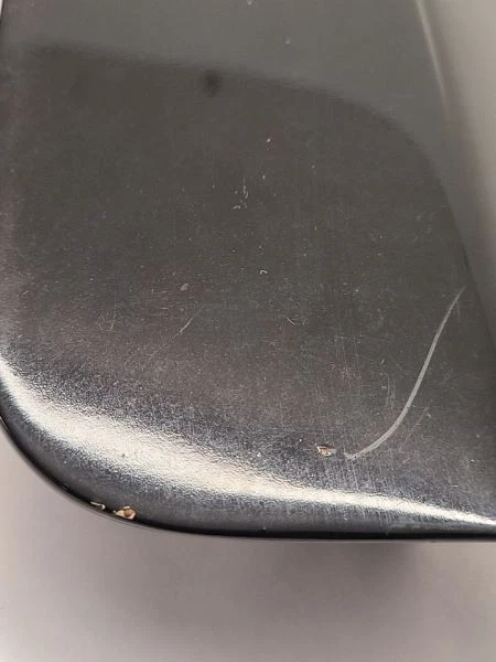 2011-2019 DODGE CHARGER Fuel Filler Door Black 68040389AE Foto 3 de 4