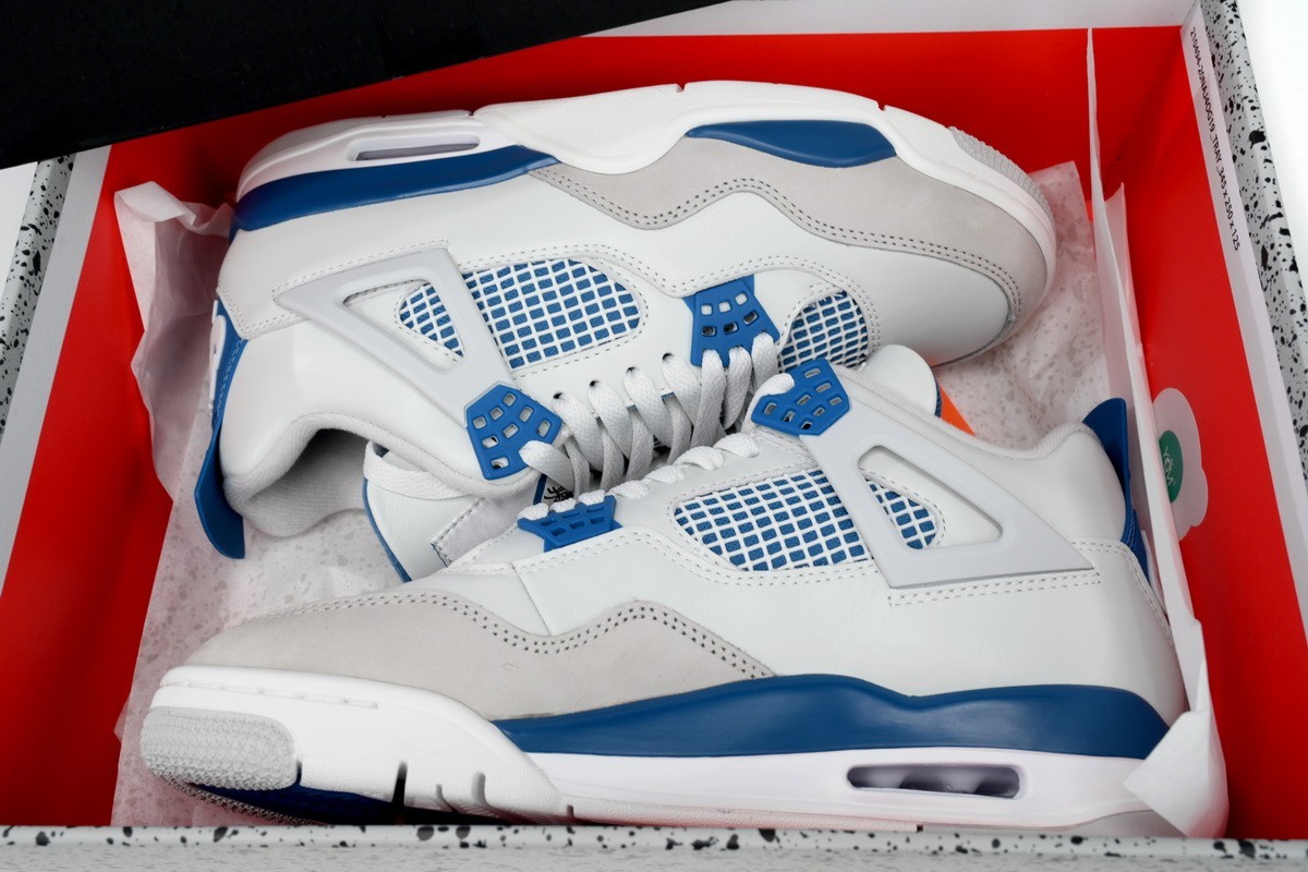 JORDAN 4 RETRO MILITARY BLUE (2012), SZ 12, USED REPLACEMENT-BOX VNDS Selling Jordan 4 Military Blue Shoes Size 12 with Box main image 2