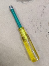 Snap-on Tools Nd111 - 1132 Yellow Hard Handle Insulated Nut Driver Usa Snap-on Tools Nd111 - 1132 Yellow Hard Handle Insulated Nut Driver Usa