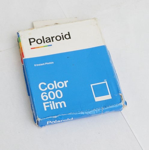 Polaroid 600 Color Film. EXPIRED 09/20.. FREE SHIPPING