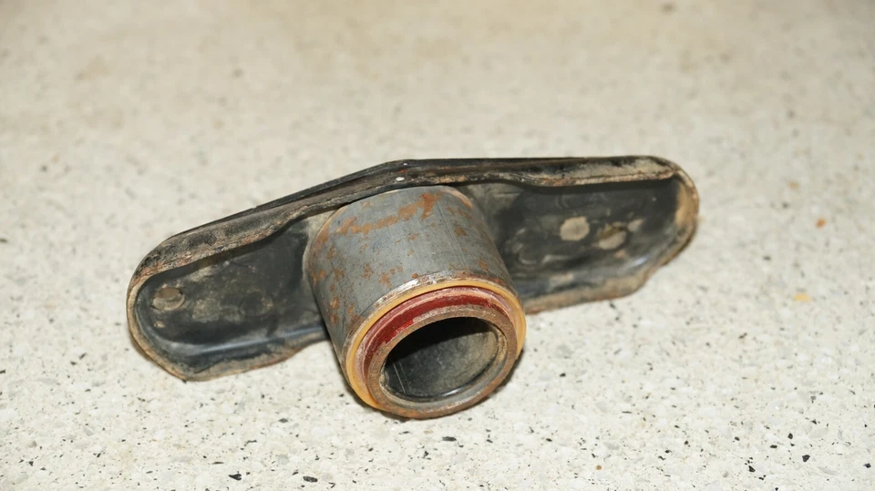 Juego reparación cojinete brazo radio eje trasero original renault 16 r16 0981693200 Foto 2 de 4