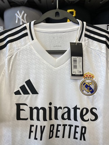 Adidas Real Madrid Kylian Mbappe 2024/25 Home White Jersey (Sz M) - Picture 6 of 8