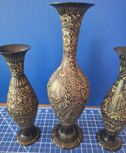 Vintage Set Of 3 Black Enameled Intricate Etched Thin Brass Vases Made In India - Picture 3 of 10