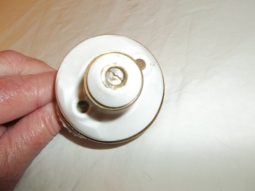 Vtg 1920s BENJAMIN 2 WAY PORCELAIN BRASS LIGHT SOCKET FIXTURE Only One Side Work - Picture 7 of 13