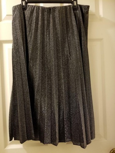 Worthington Women’s High Rise Midi Pleated Silver Metallic Pull-on Skirt NWT $60 - Picture 2 of 8