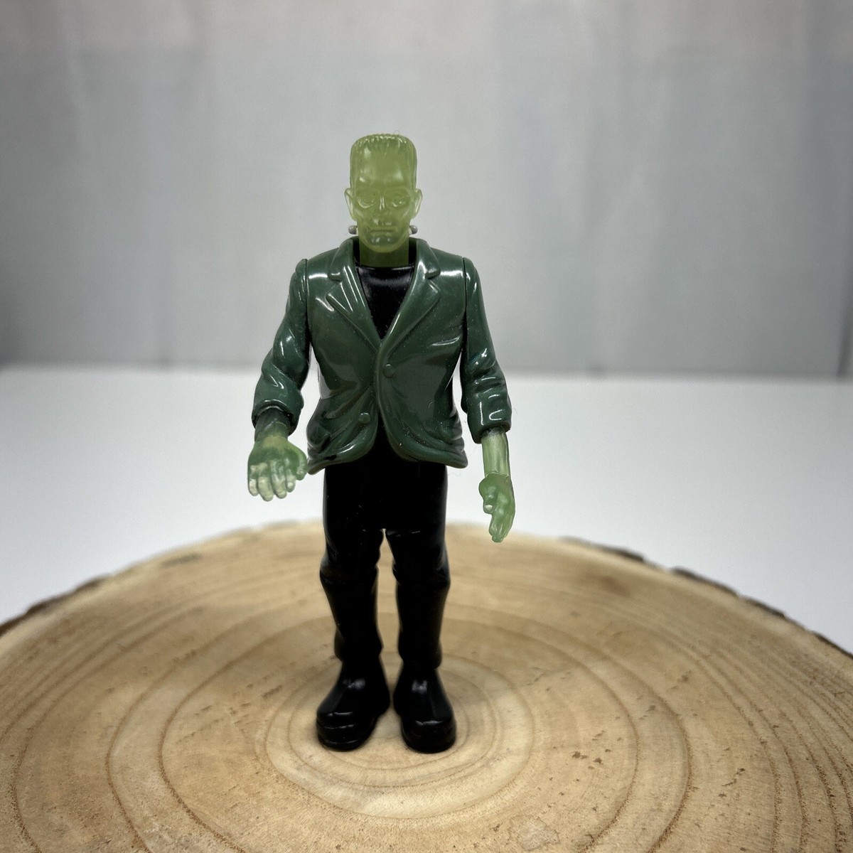UniversalStudios Monsters Collection97年製 UniversalStudios Monsters Collection97年製 Amazon.com