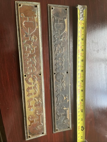 DIAMOND T Vintage Brass Hood Emblems - Picture 3 of 3