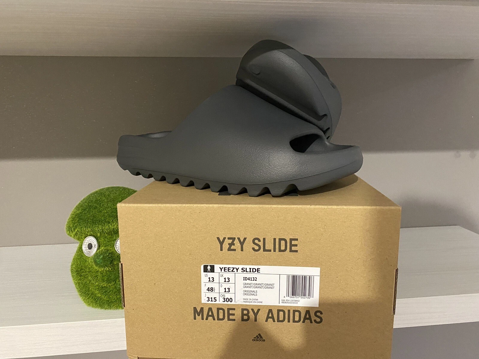 Adidas Yeezy Slide granit 48 13US
