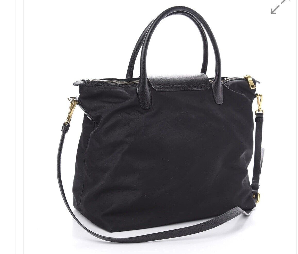Prada - Tessuto Nylon Saffiano Leather - Crossbody Messenger Prada - Tessuto Nylon Saffiano Leather - Crossbody Messenger