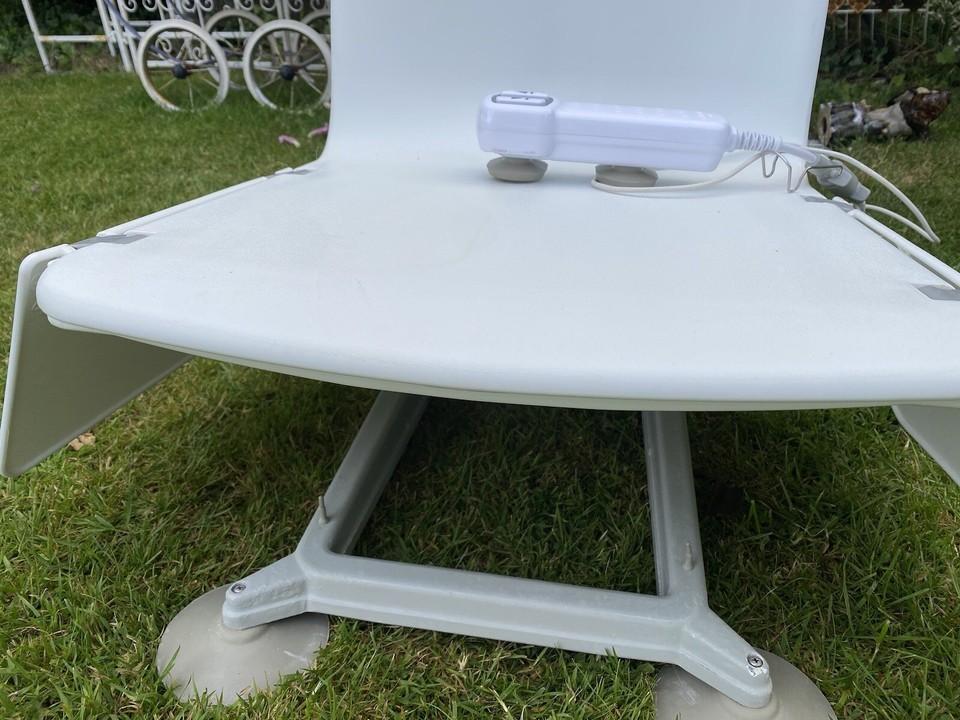 Mangar Archimedes Bath Lift Chair Mobility Support Chair Used Good