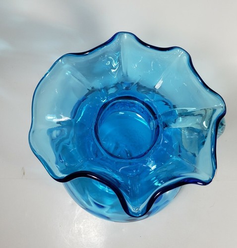JARRA DE VIDRIO SOPLADO AZUL TURQUESA PATRÓN ÓPTICO FONDO CON HOYUELOS MANGO TRANSPARENTE 8" - Imagen 5 de 11