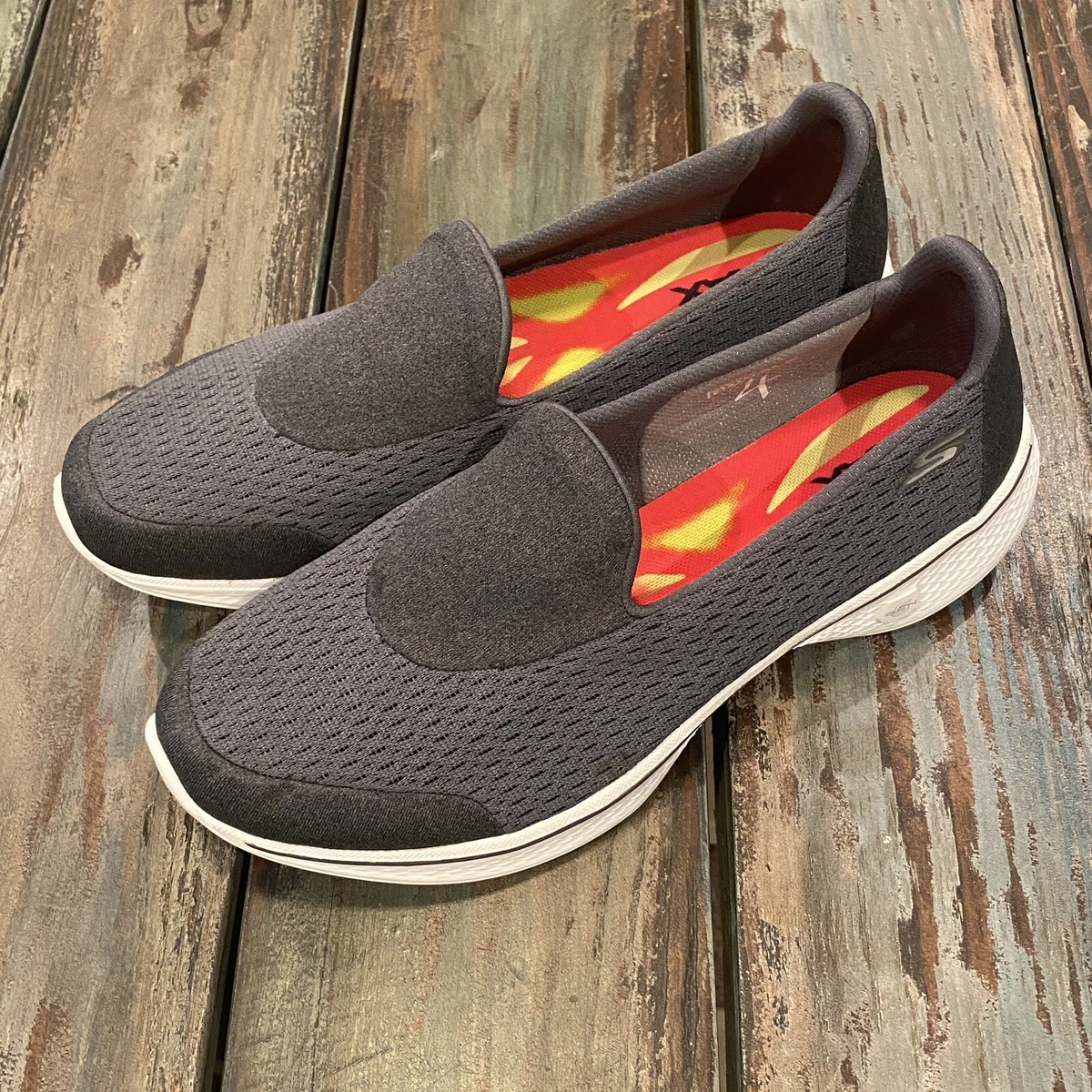 skechers goga max 14148