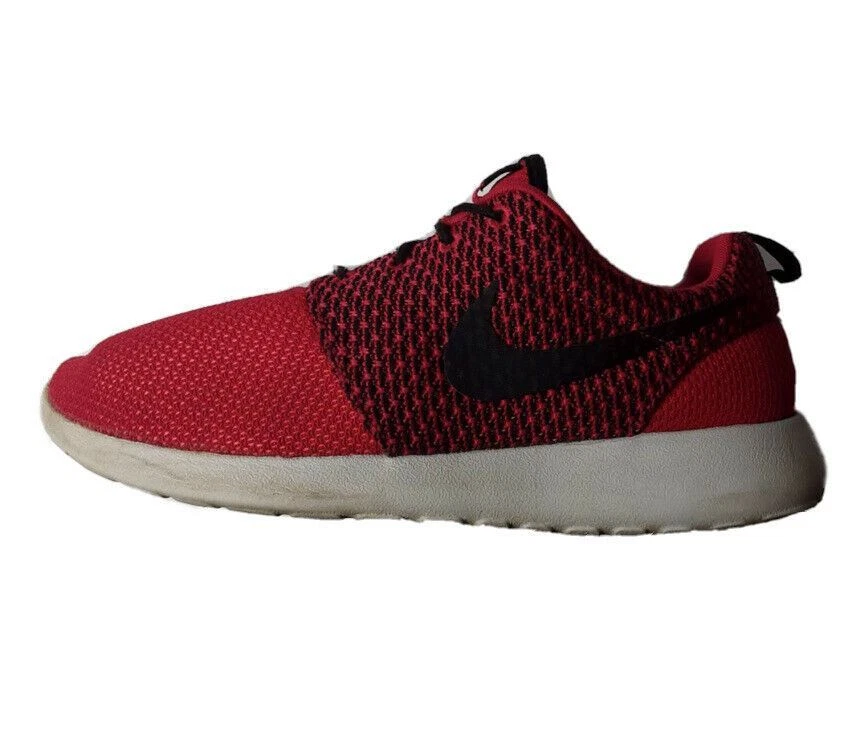 Nike Air Roshe Run Red Violet Running Shoes Men s Size 8 511881