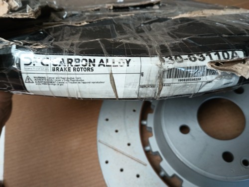 NEW FRONT BRAKE DISC ROTOR FOR MERCEDES-BENZ AMG GT, C & E CLASS HAS SOME RUST - Picture 2 of 9