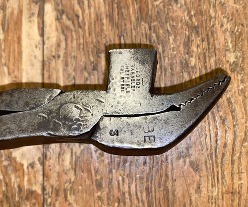 VINTAGE GEORGE BARNSLEY COBBLERS LASTING PLIERS LEATHER WORK SADDLERS OLD TOOLS - Picture 3 of 6