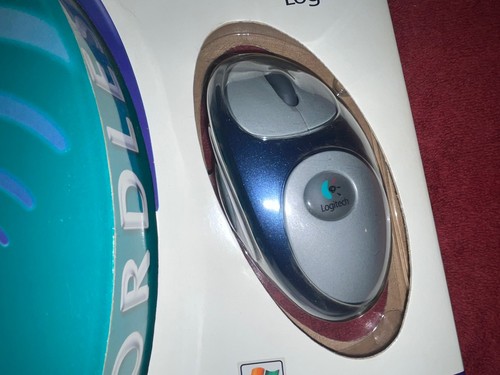 LOGITECH Cordless Mouseman Optical Mouse - Zdjęcie 2 z 5