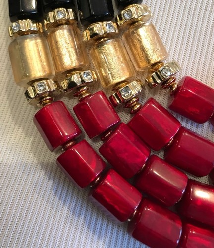 Collar y pulseras con cuentas de vidrio "rojo de vacaciones" de Chico ¡Hallazgo raro! Nuevo sin etiquetas - Imagen 3 de 3