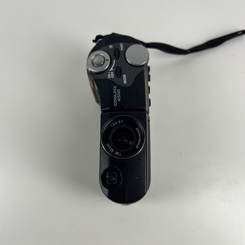 Nikon Coolpix 4500 4MP Digital Camera Nikkor Lens Black Folding Retro Vintage - Picture 6 of 19