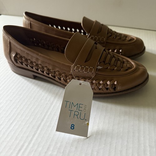 Time and Tru Women's Woven Brown Loafers Size 8 Slip On New - Picture 2 of 9