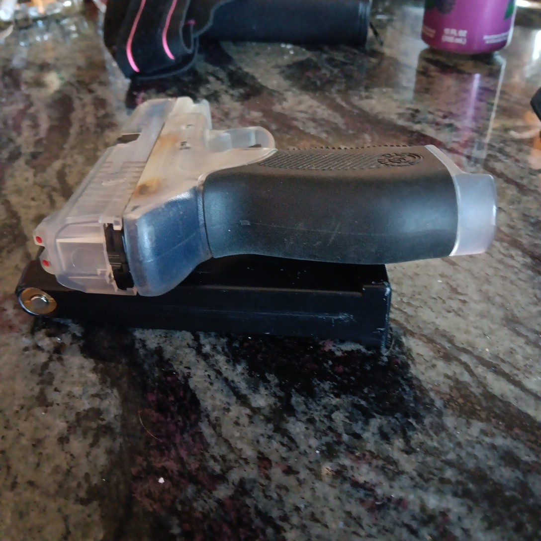 Picture 4 of 15