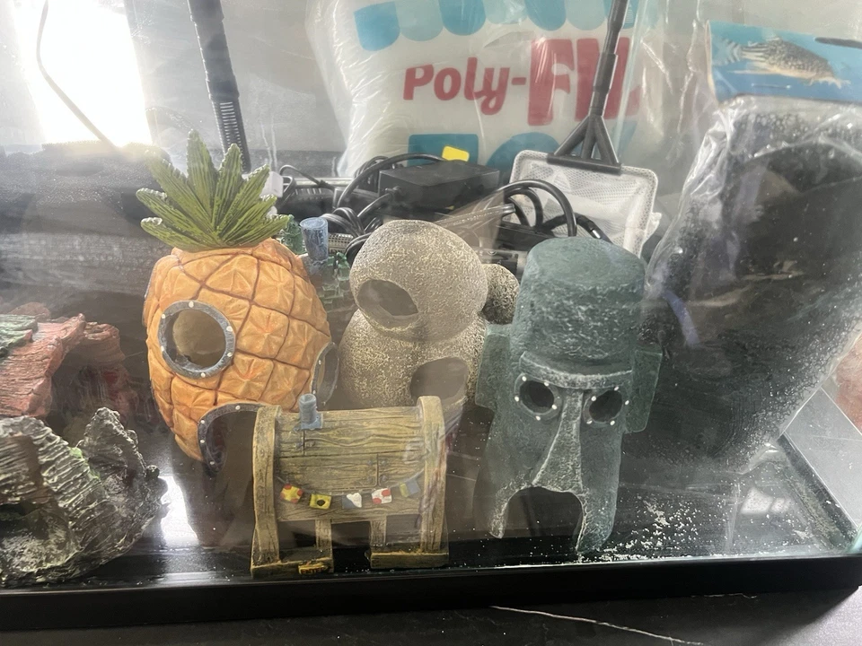 Fully Stock 40 Gallon Breeder Fish Tank Everything Included! Great for Aquarium - Image 3 of 4