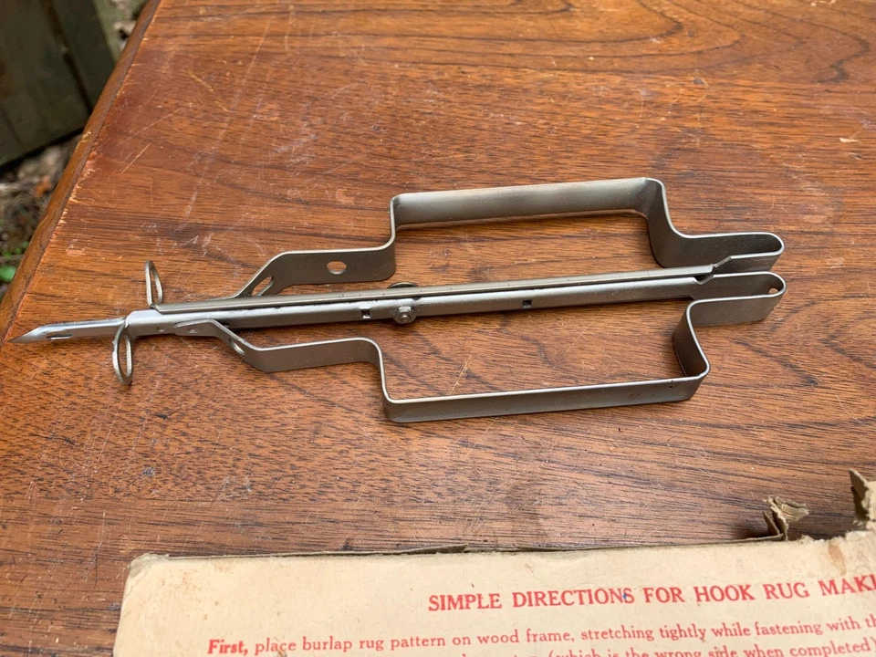 Wonderart No.3 SO EZ Automatic Hook Rug Needle Shuttle Vintage In Original Box - Image 4 of 4