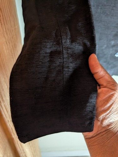 Chico's Größe 2 schwarzes Oberteil mit Knopfleiste asiatischer Figur - Bild 5 von 6