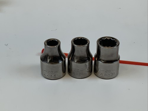 Craftsman 3pc 3/8 Drive 12pt SAE Sockets, 1/4-5/16-3/8in., G2 Series, USA -RED - Picture 3 of 5
